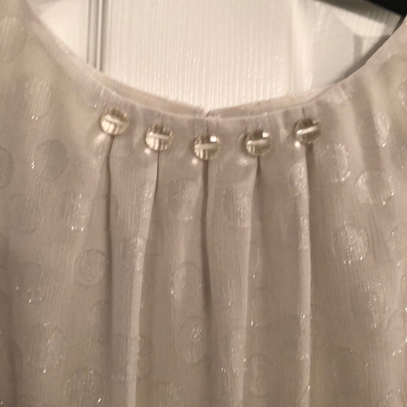 Top - Picture 2 of 5